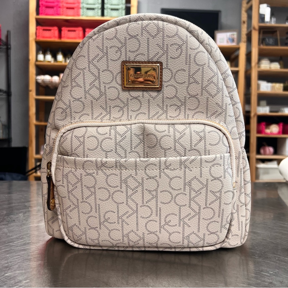 NWT Calvin Klein Signature Bookbag
